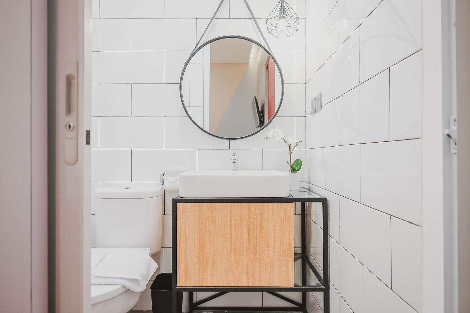 Reddoorz Plus @ Thamrin Jakarta Eksteriør billede